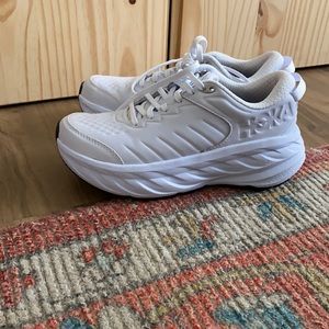 Hoka Womens Bondi SR Size 6